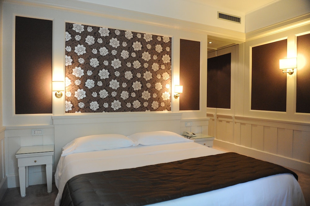 Europa Hotel Design SPA 1877 13/36