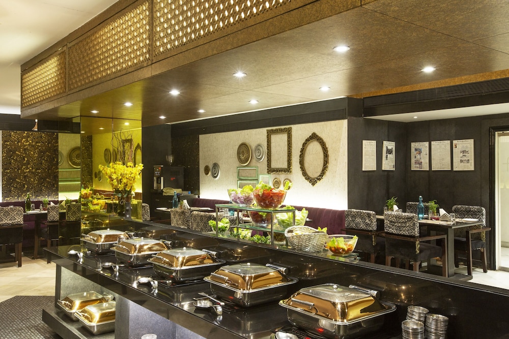 VESTA MAURYA PALACE 13/67