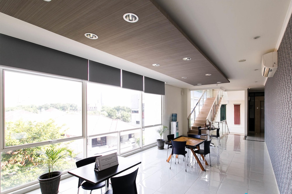 Hotel 88 Embong Kenongo 52/71