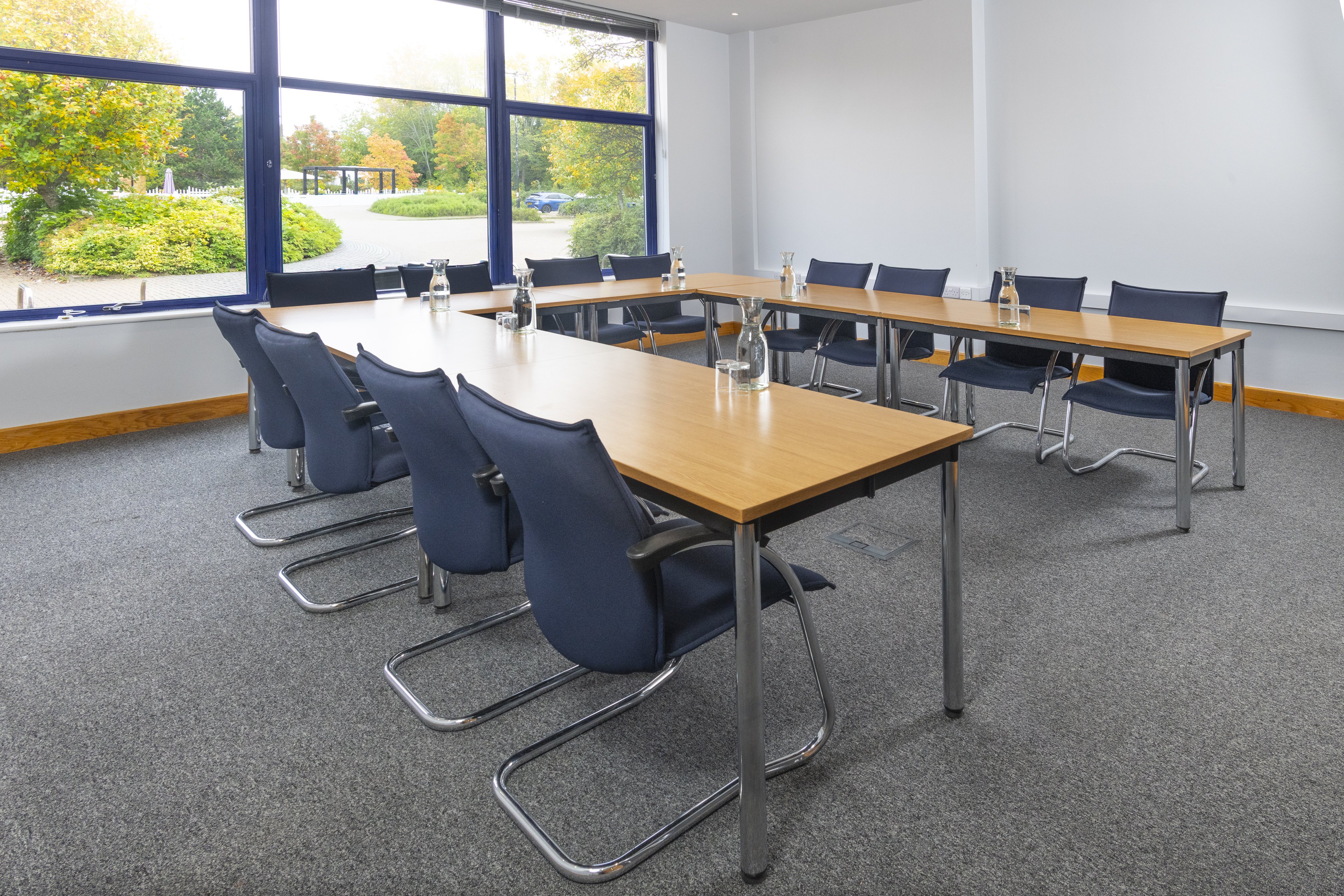Holiday Inn Express Milton Keynes 31/46