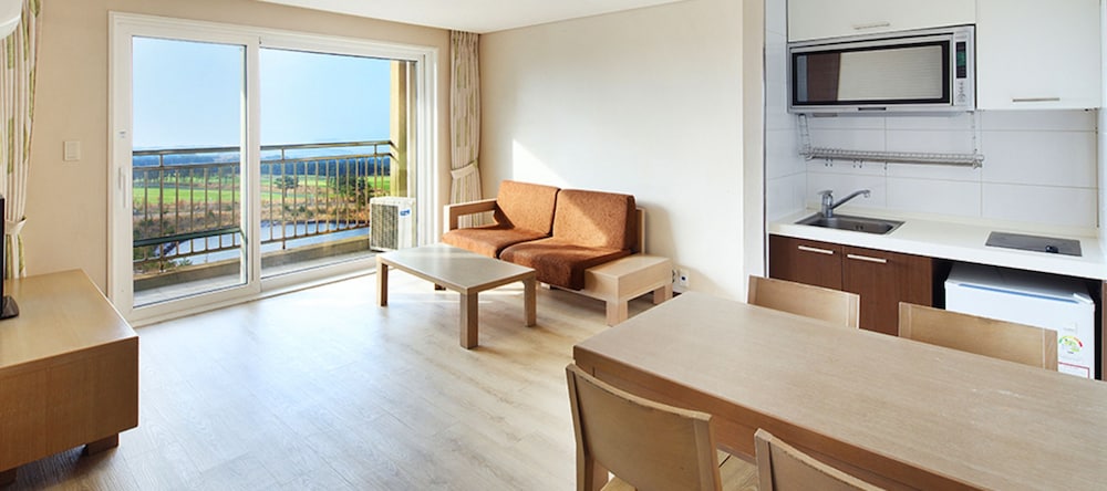 Hanwha Resort Jeju 26/49