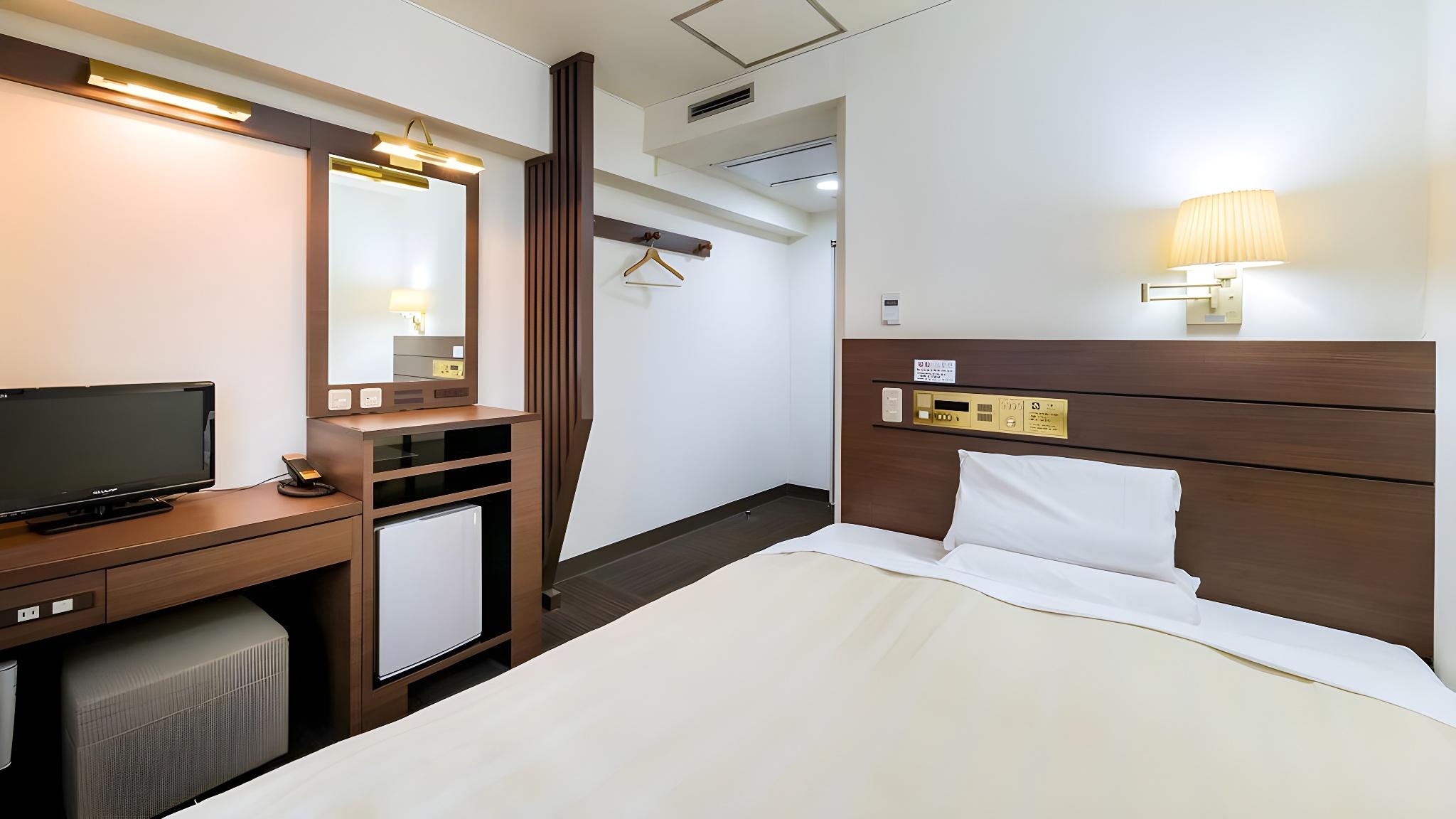 Semi Room, Standard, Single, Semi Double Bed