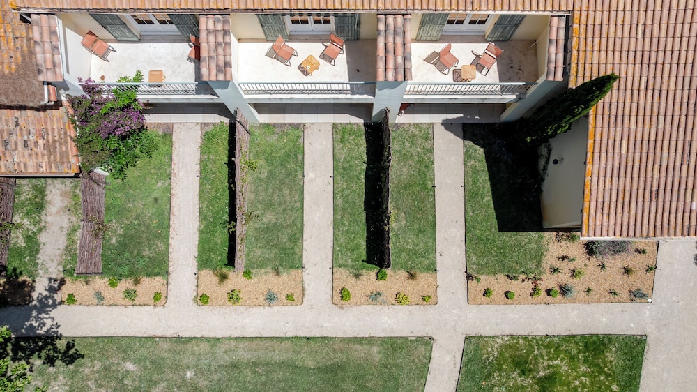 HOTEL DES GRANGES 5/47
