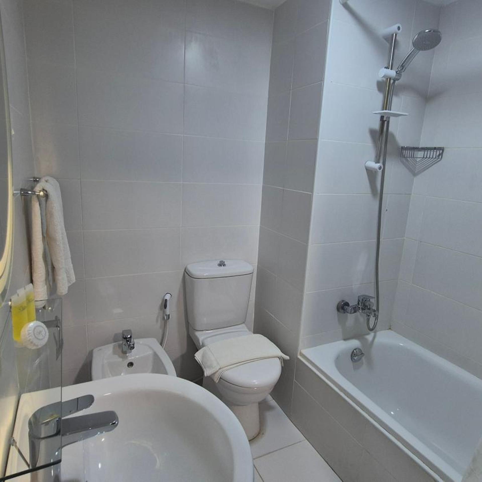 غرفة قياسية مفردة، LE VENDOME HOTEL 6/7