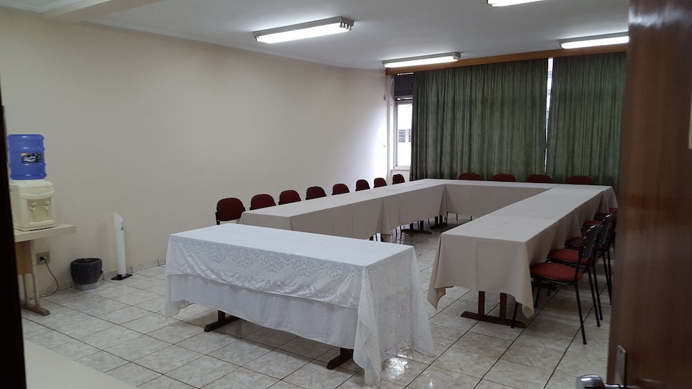 Fenicia Palace Bauru 43/51
