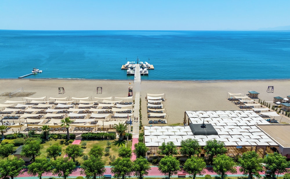 Spice Hotel and SPA 54/57