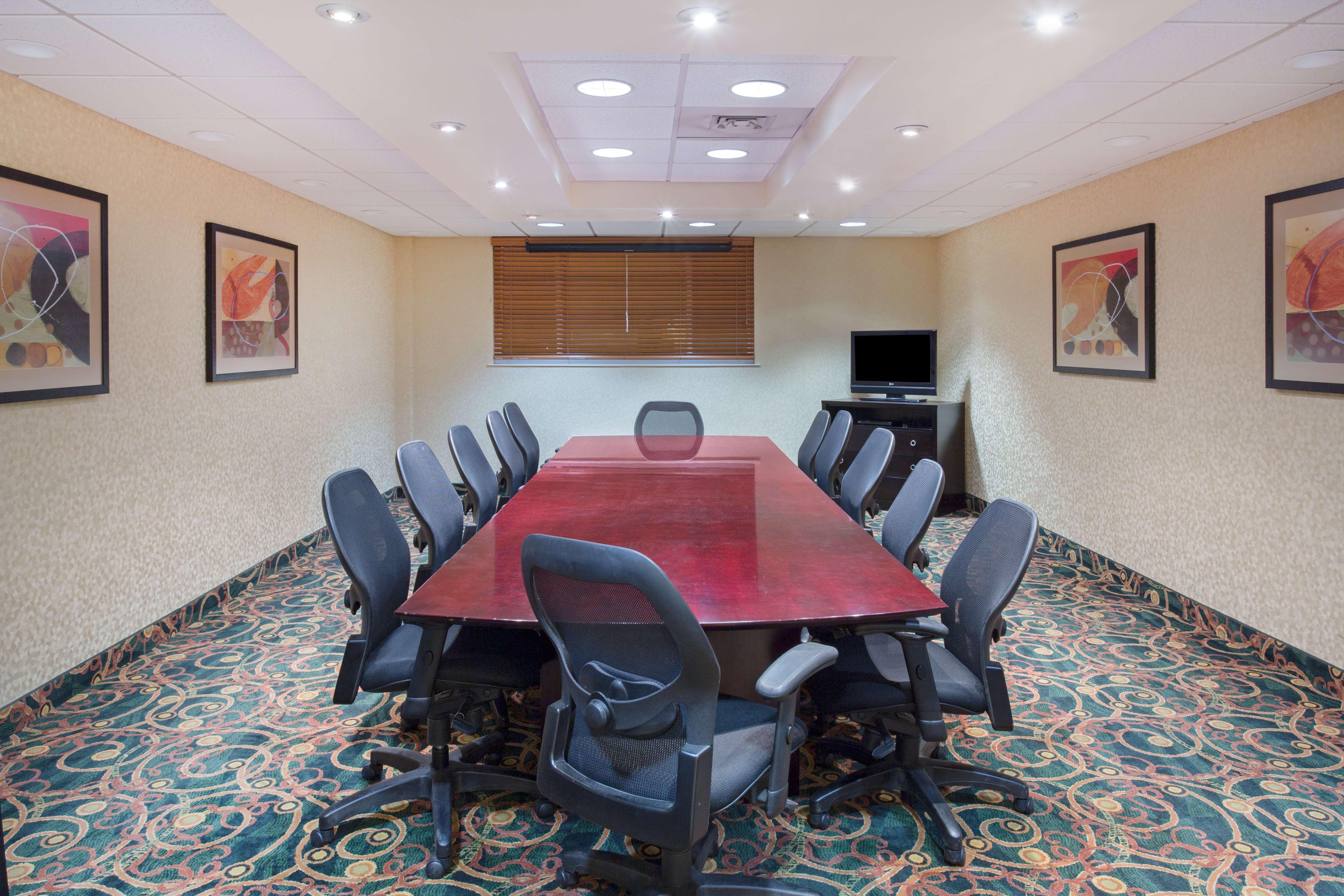 Holiday Inn Riverton Convention Center 58/64