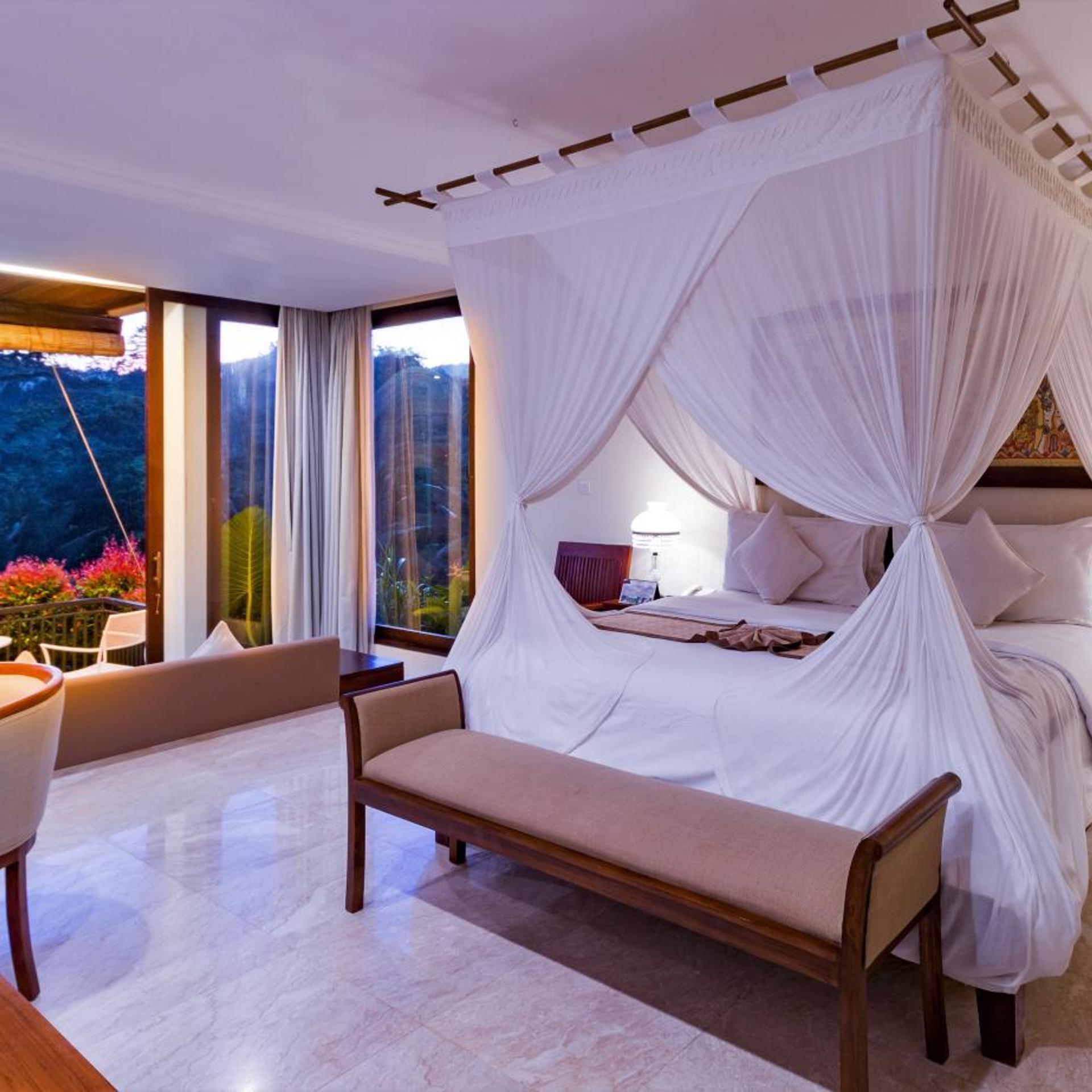 Sunrise, Suite