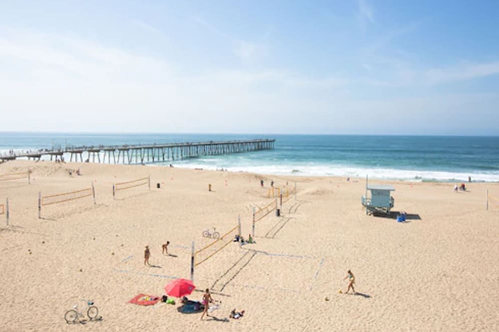 Beach House Hotel At Hermosa Beach 41/51