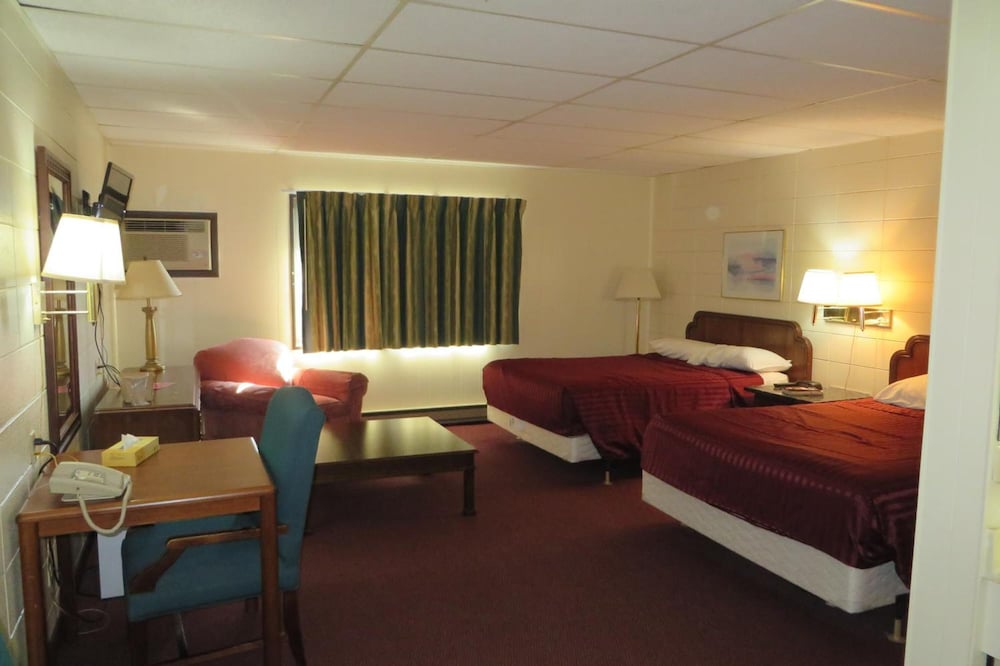 Grand Inn Fargo 29/32