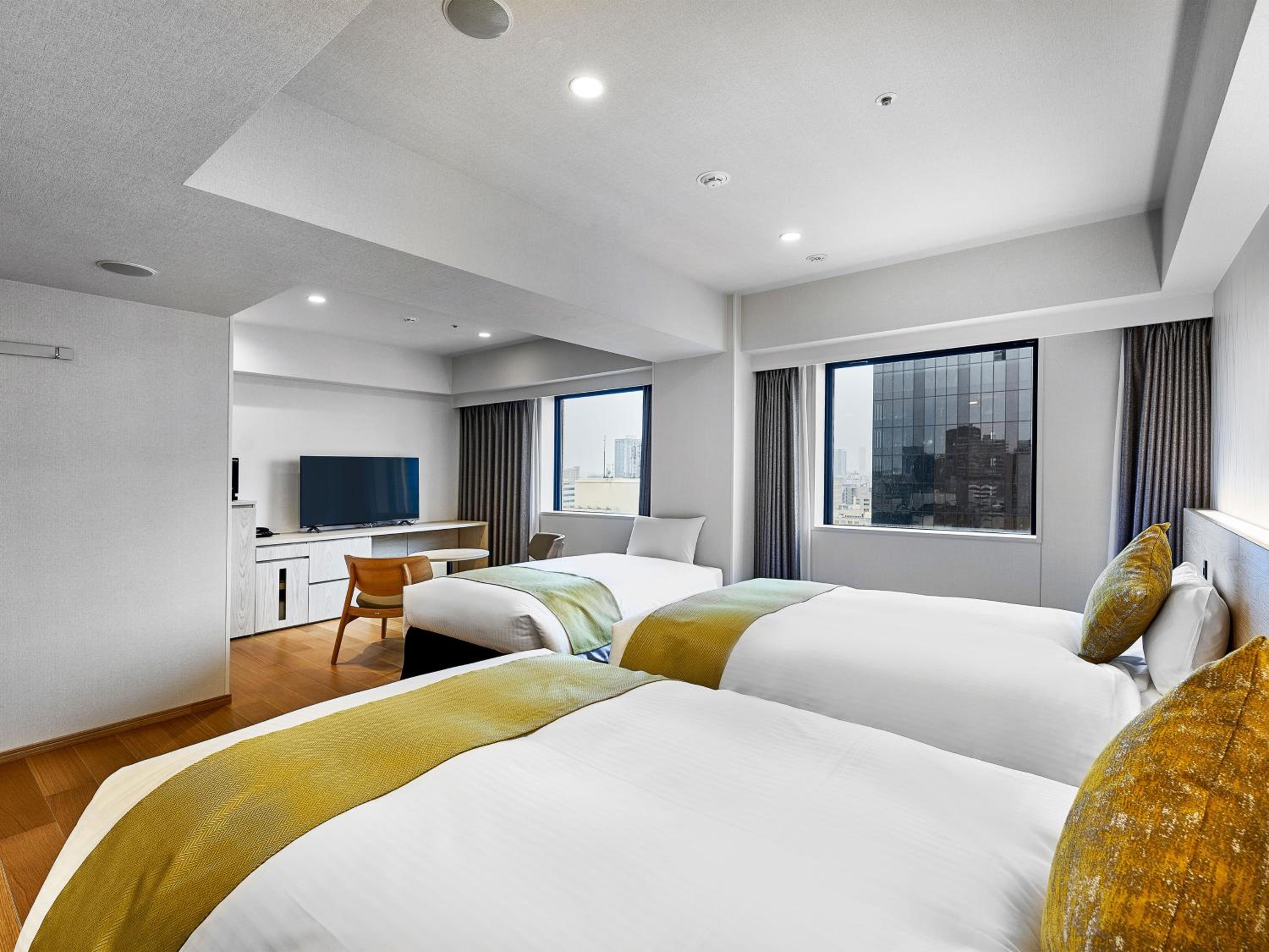 Style, Twin Beds, with Extra Bed