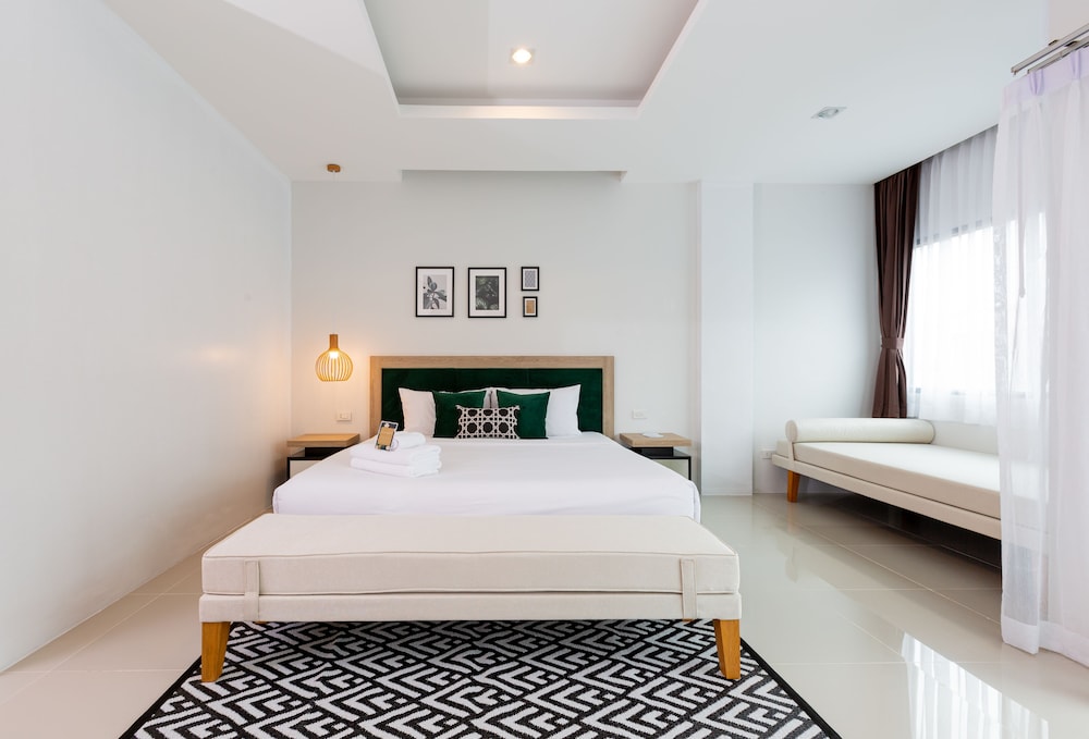 Buasri Boutique Patong 14/100