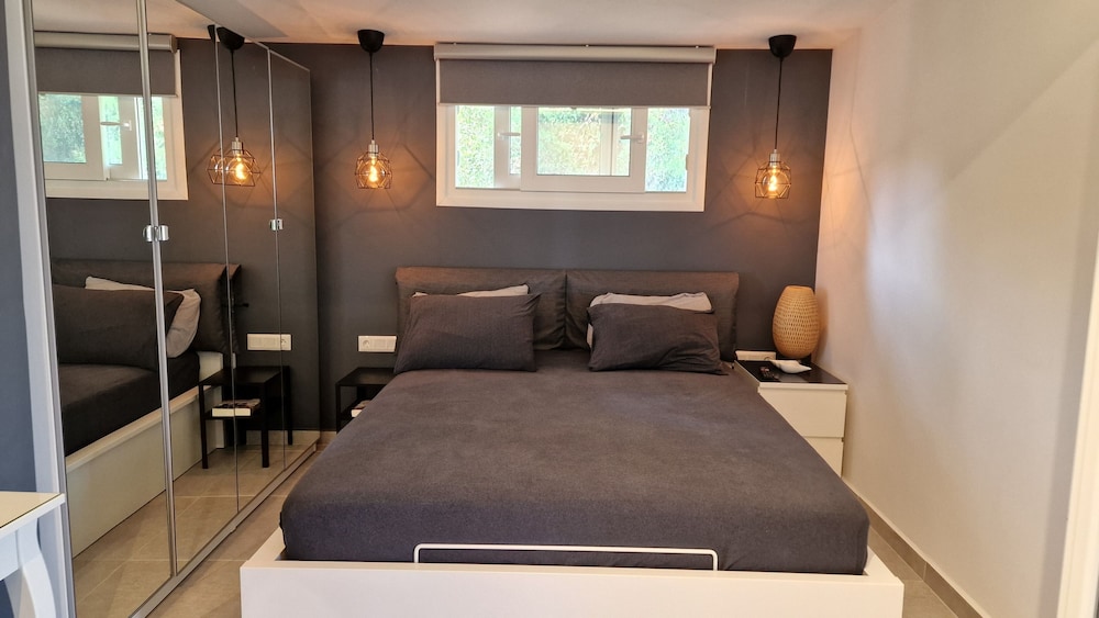 Luxurious Villa Anna Maria 13/50