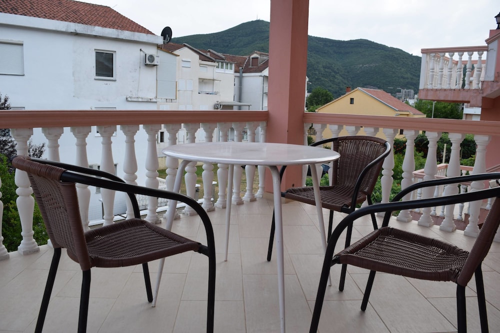 Martinovic Rooms 5/41