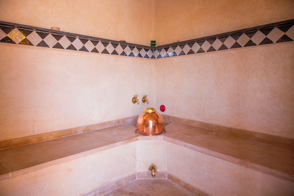 Riad Ta'achchaqa 26/50