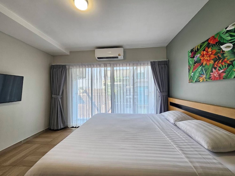 CHIVA BANGKOK HOTEL 32/58
