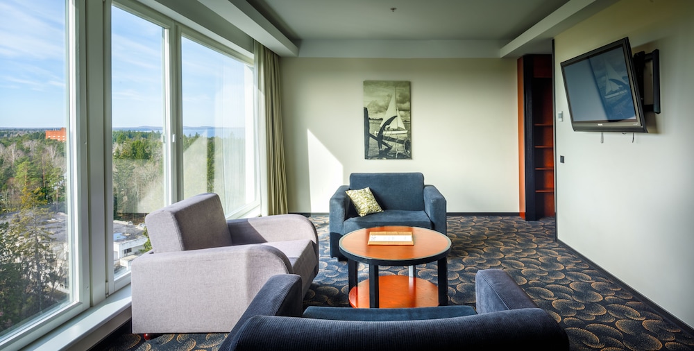 Meresuu SPA & Hotel 48/68