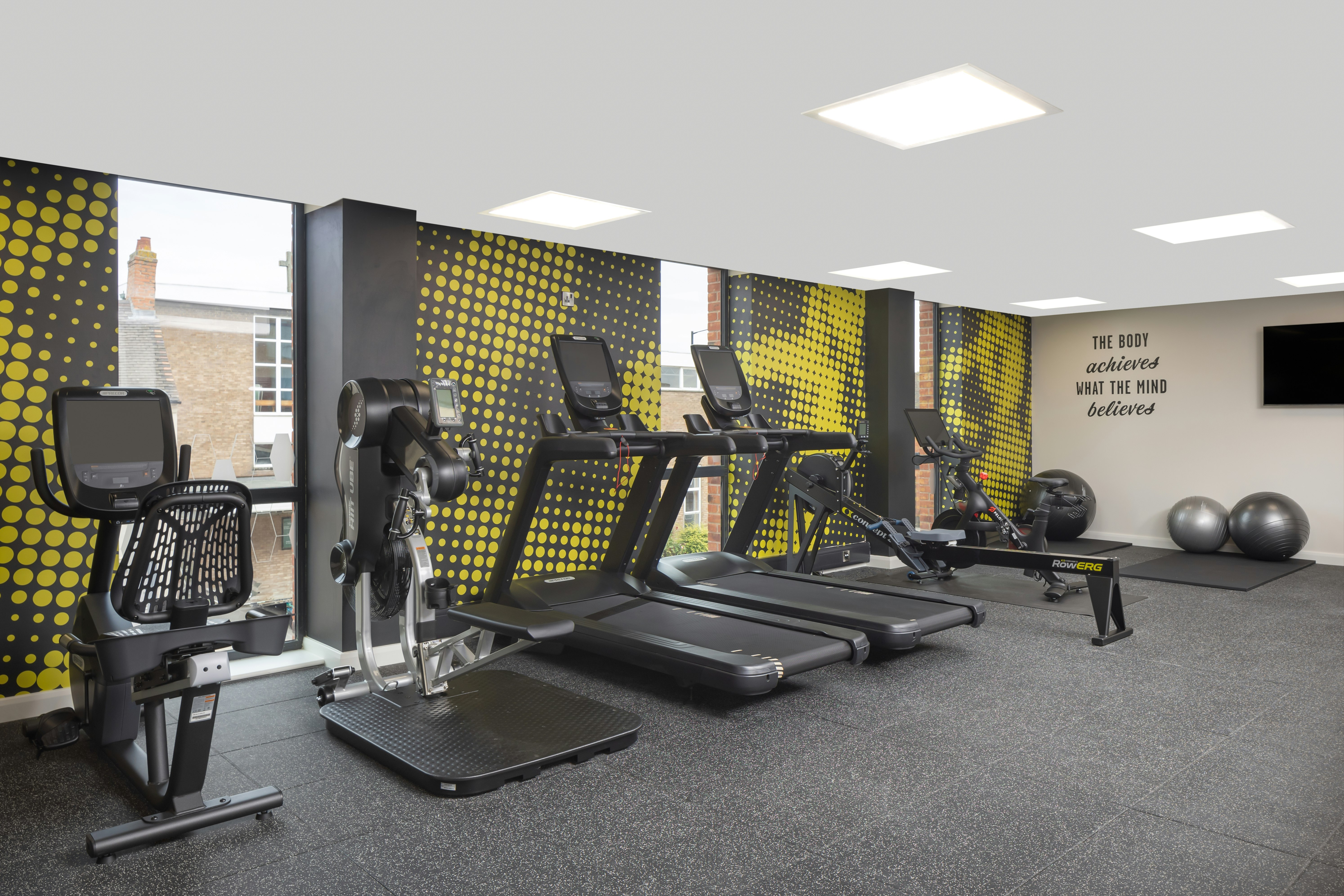 Hampton by Hilton Nuneaton 17/24