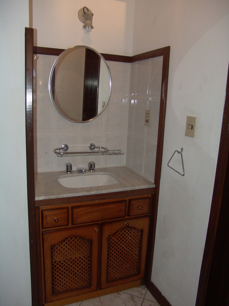 La Alhambra Apart Hotel 10/64