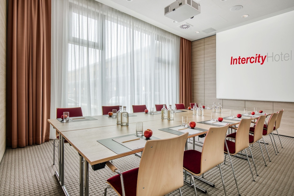 IntercityHotel Hamburg-Barmbek 42/52