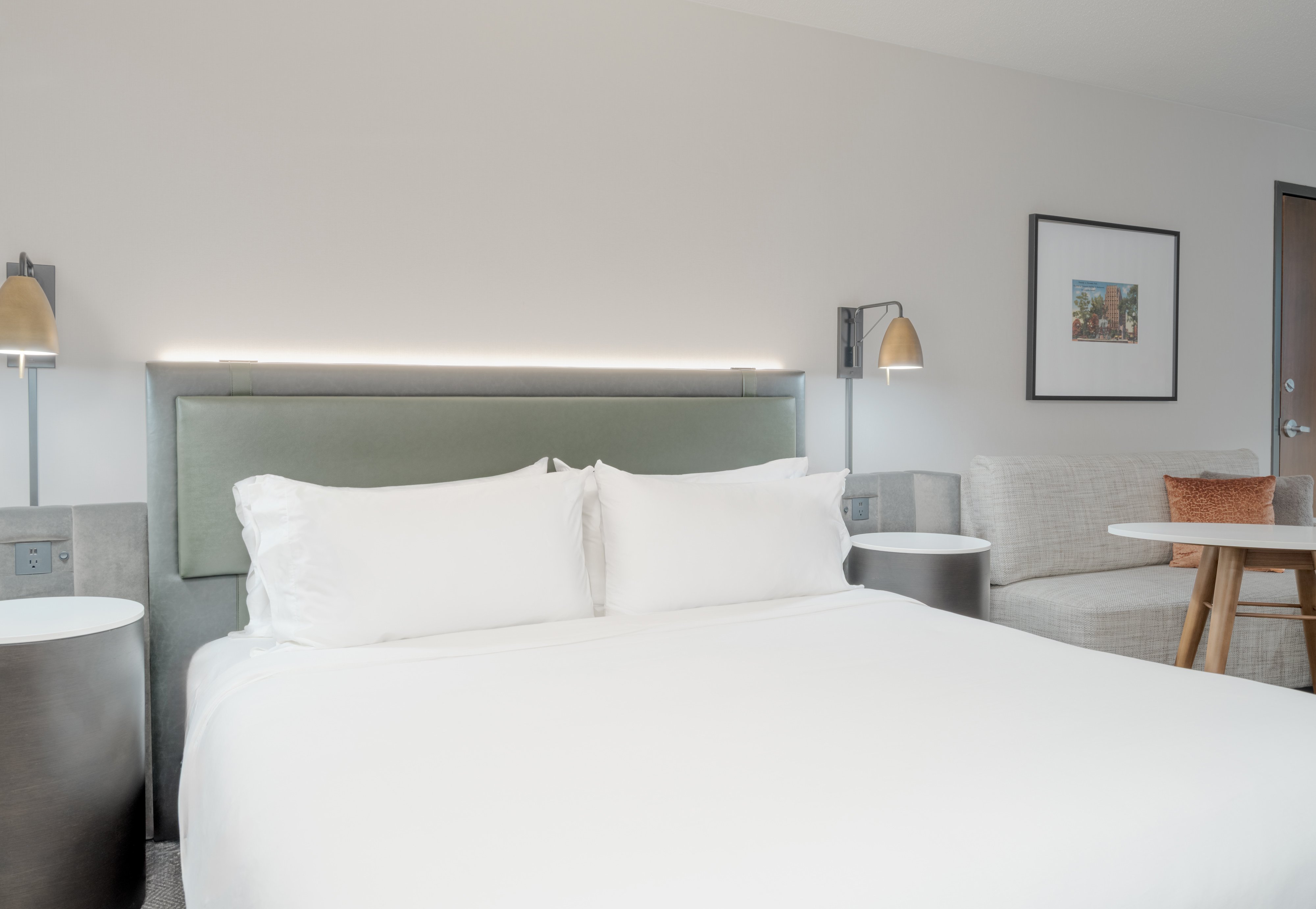 Crowne Plaza Indianapolis Downtown Union Station 32/81