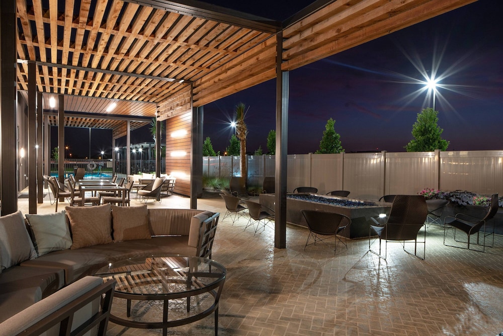 Courtyard By Marriott Lafayette South 34/49