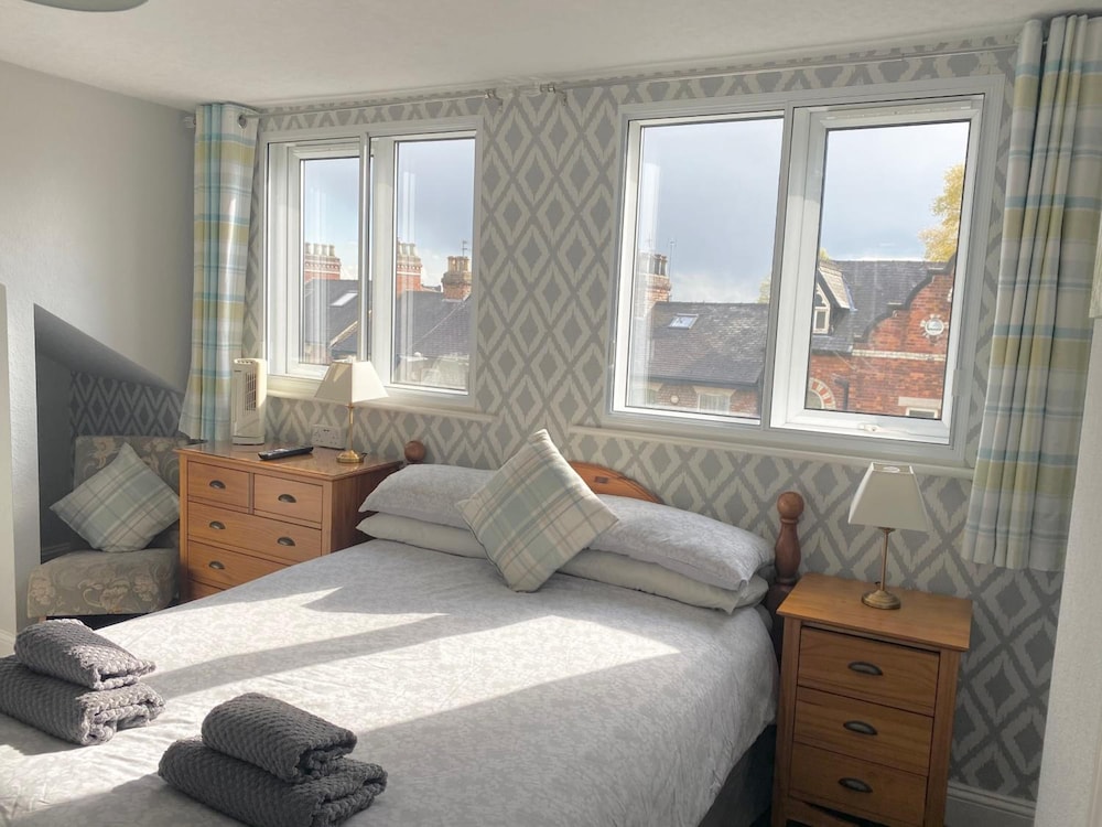 Friars Rest Guest House 16/25