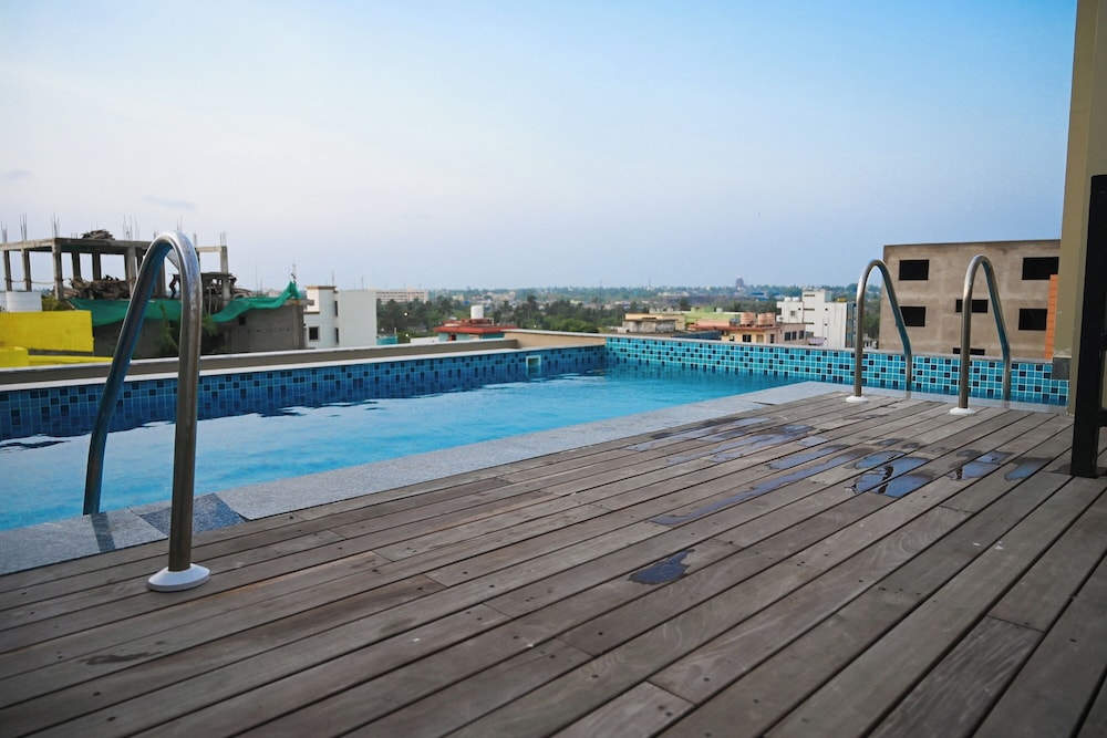Q Saina Aarokan Heights 24/27