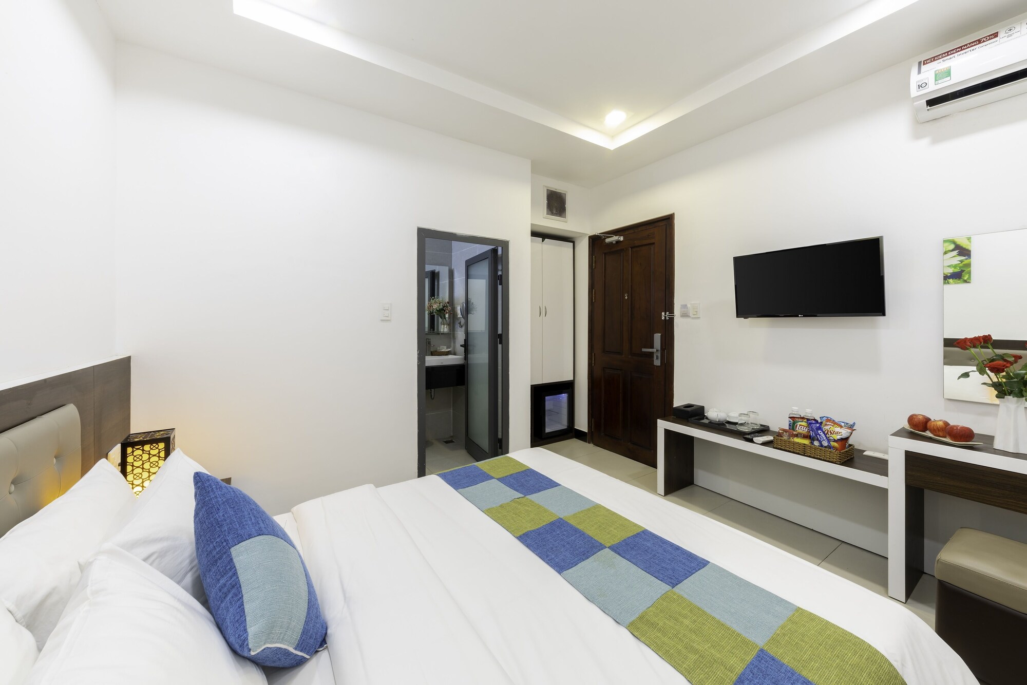 STANDARD, DOUBLE BED