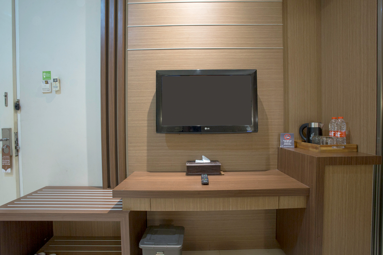 Life Emerald Hotel Surabaya 10/11