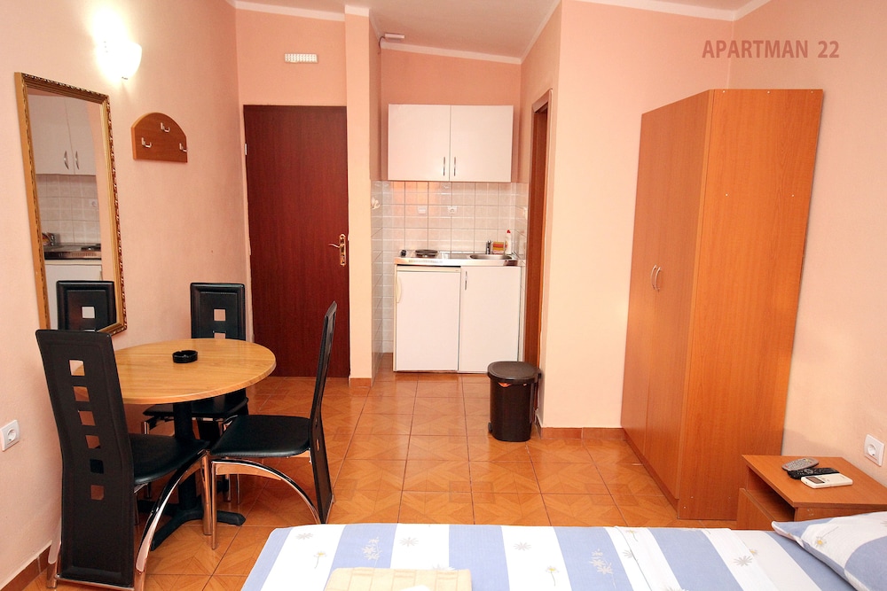 Apartments Kojic 59/75