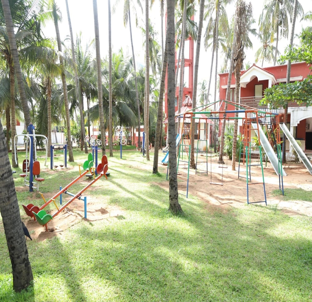 GREEN COCONUT RESORT 54/62