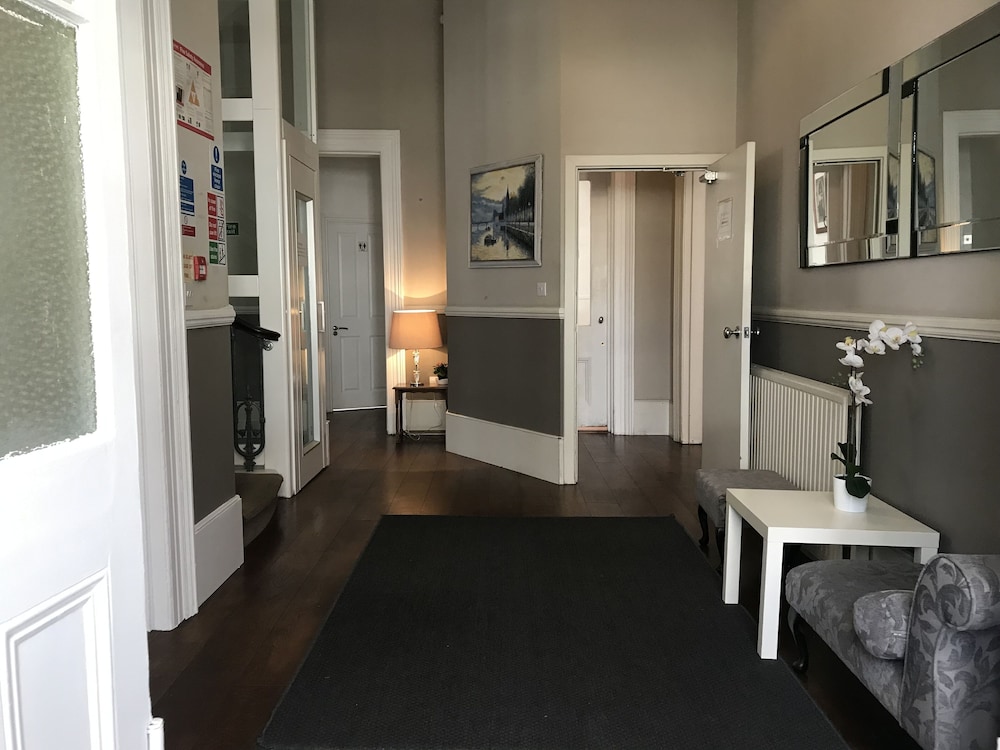 RAVNA GORA HOTEL 49/67
