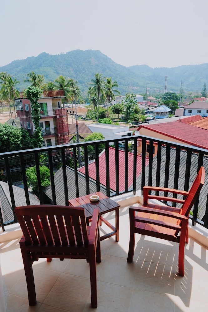 Ice Kamala Beach Hotel 46/65