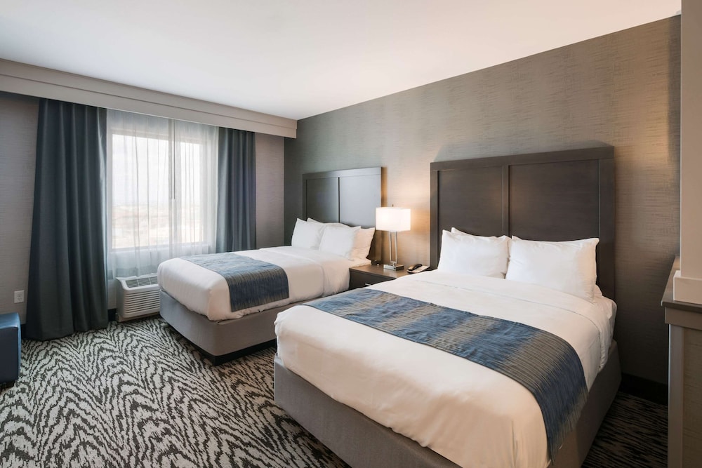 Comfort Suites Kennewick at Southridge 11/47