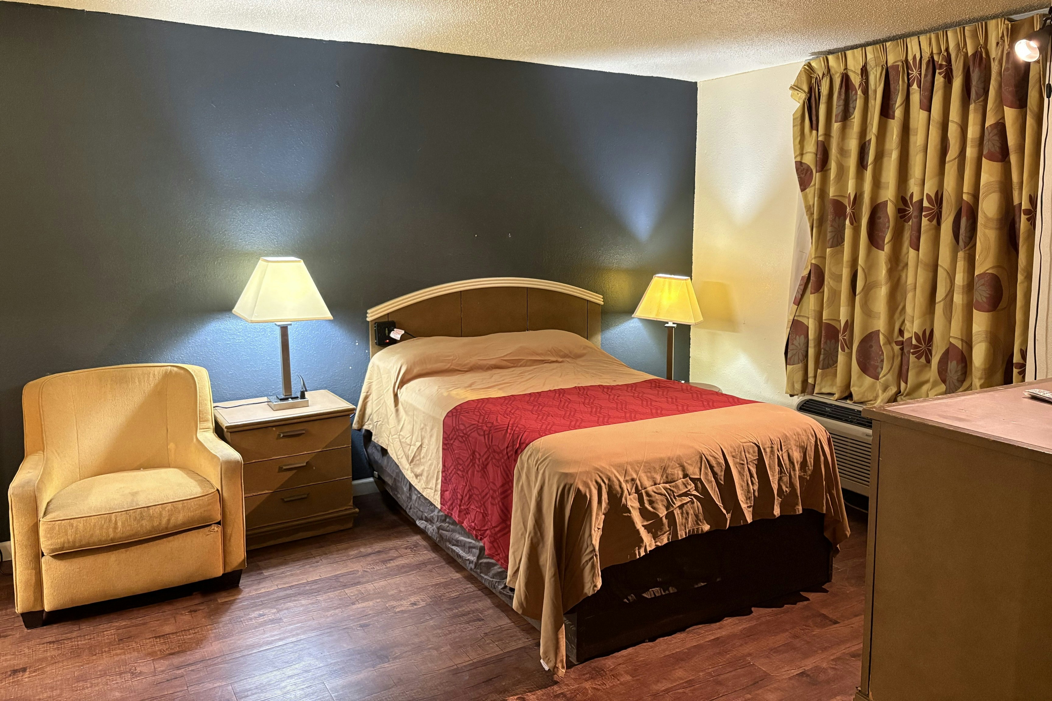 Eco Inn Suites by Hotel O Baytown 14/20