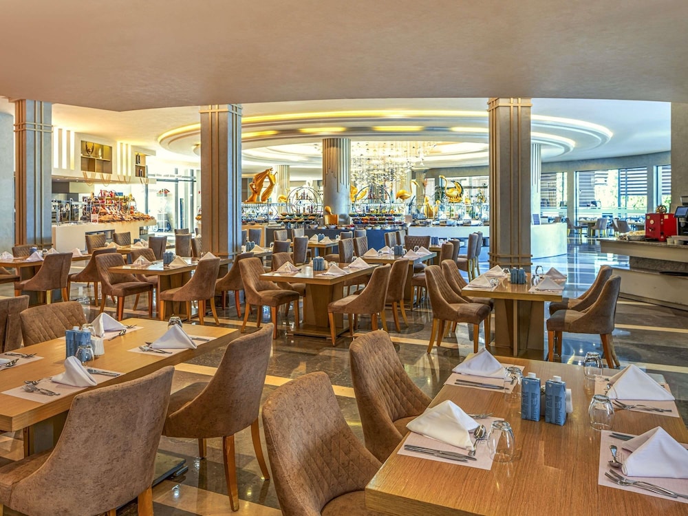 Rixos Premium Magawish Bay View 40/50