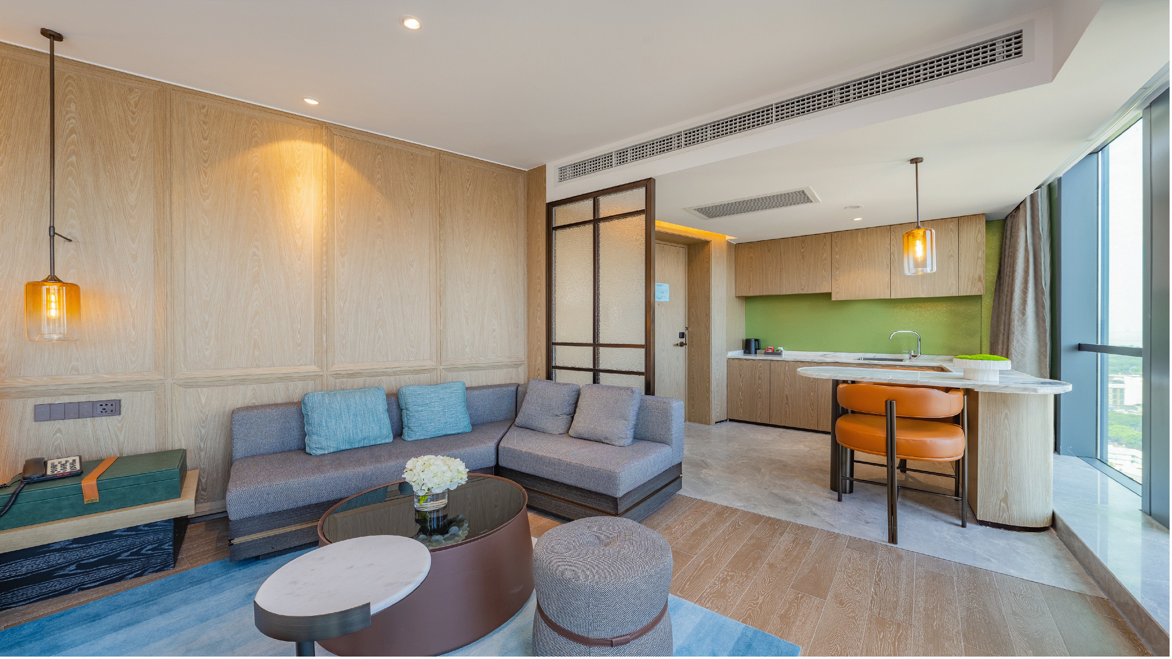 Holiday Inn Zhuhai City Center 32/50