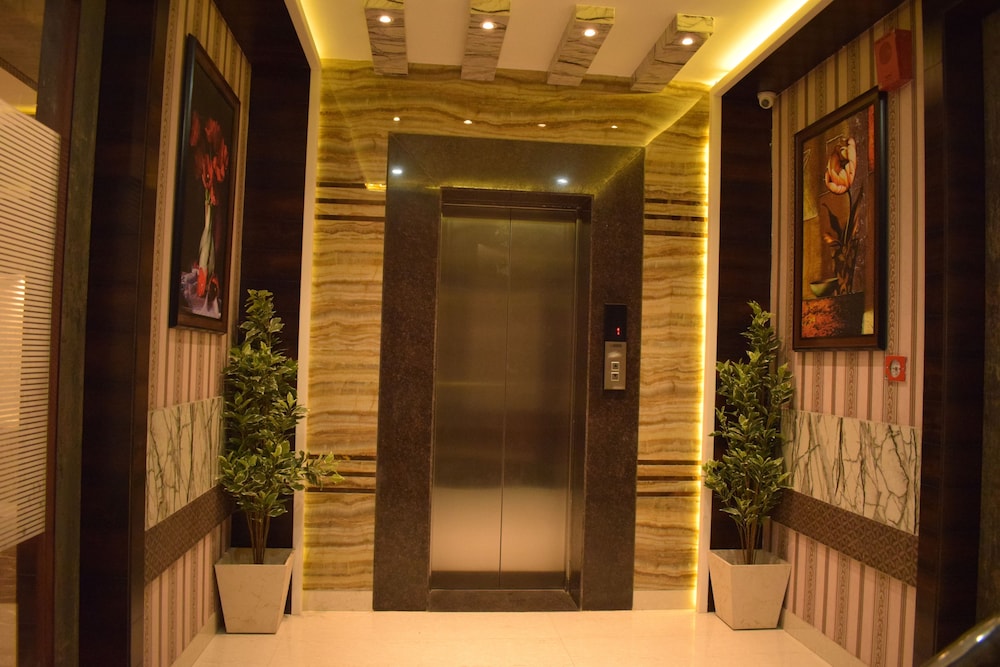 Hotel Uday Palace 18/29