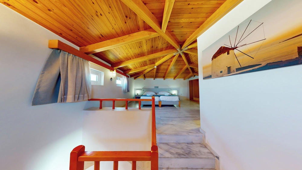 Chrispy Beach Resort 15/43