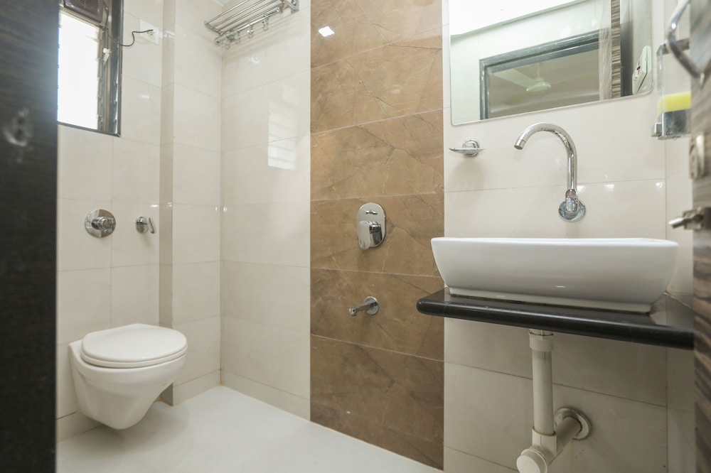 Hotel Midtown Andheri 34/34