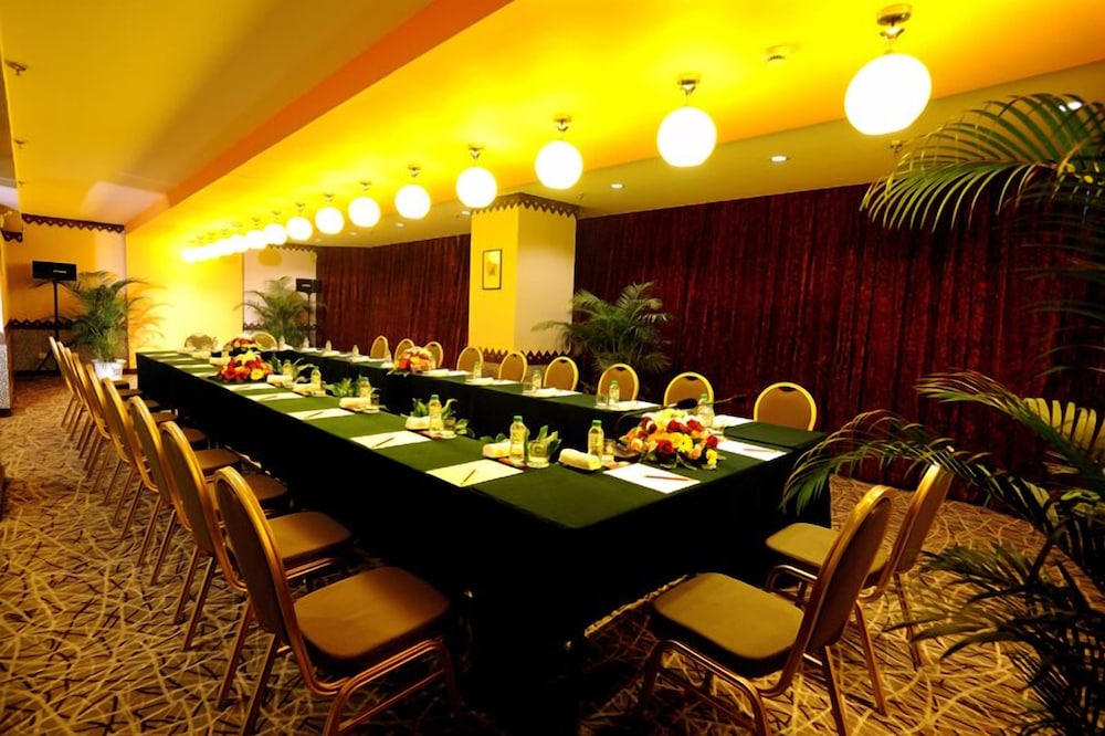 Kunming Guihua Hotel 13/17