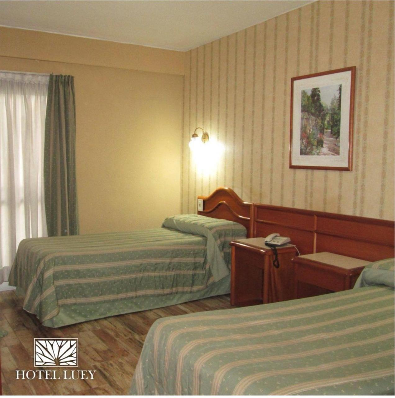 LUEY HOTEL 17/38