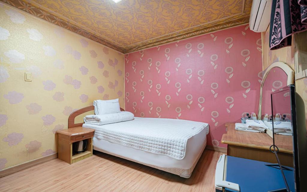 Goodstay Dongrae Oncheon Hotel 9/32
