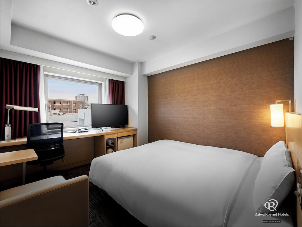 DELUXE, DOUBLE BED