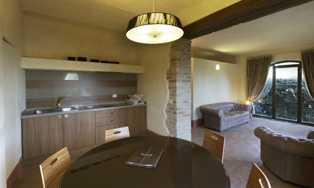 Urbino Resort 40/75