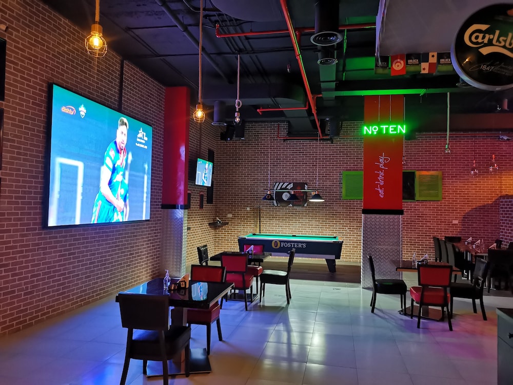 restaurant-cafeteria