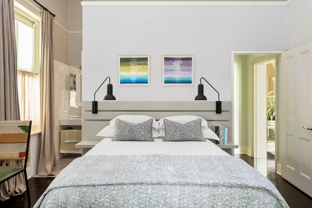Manor, House, King Bed