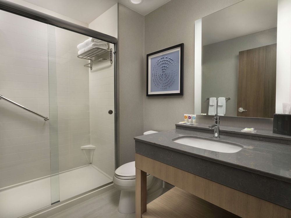 Hyatt Place Amarillo-West 32/33