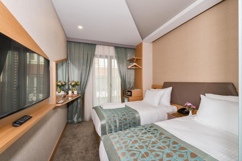 Genova Hotel Spa 7/60